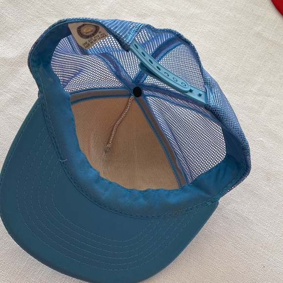 Bundle of Trucker Style Baseball Hats - Picture 6 of 17